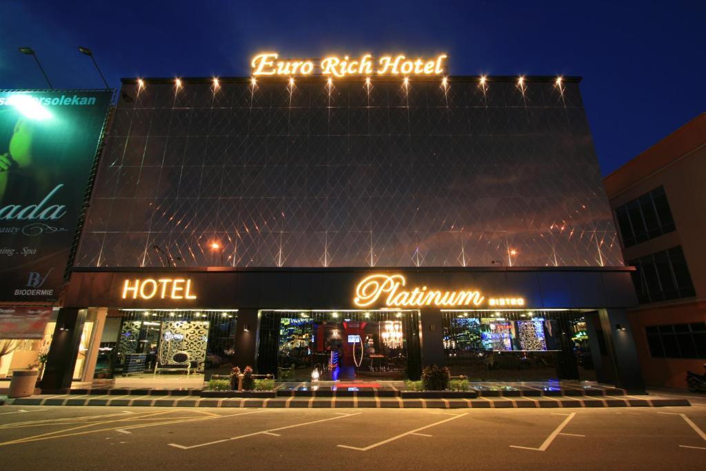 โรงแรมอาร์ตซ์ ยะโฮร์บาห์รู ภายนอก รูปภาพ
